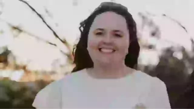 Single mom, 29, diagnosed with early-onset Alzheimer’s disease reveals symptoms she’s noticed.