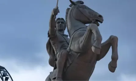 Historians shocking explanation behind myth of Alexander the Great's 'immortality'